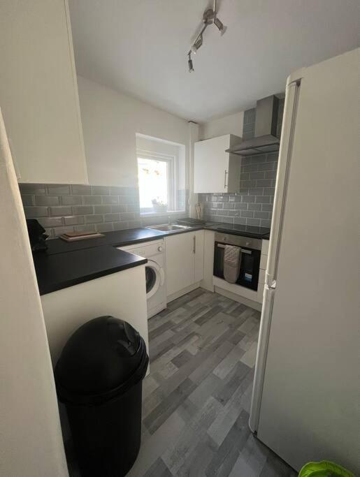 Spacious 3 Bed - Efc Stays ليفربول المظهر الخارجي الصورة